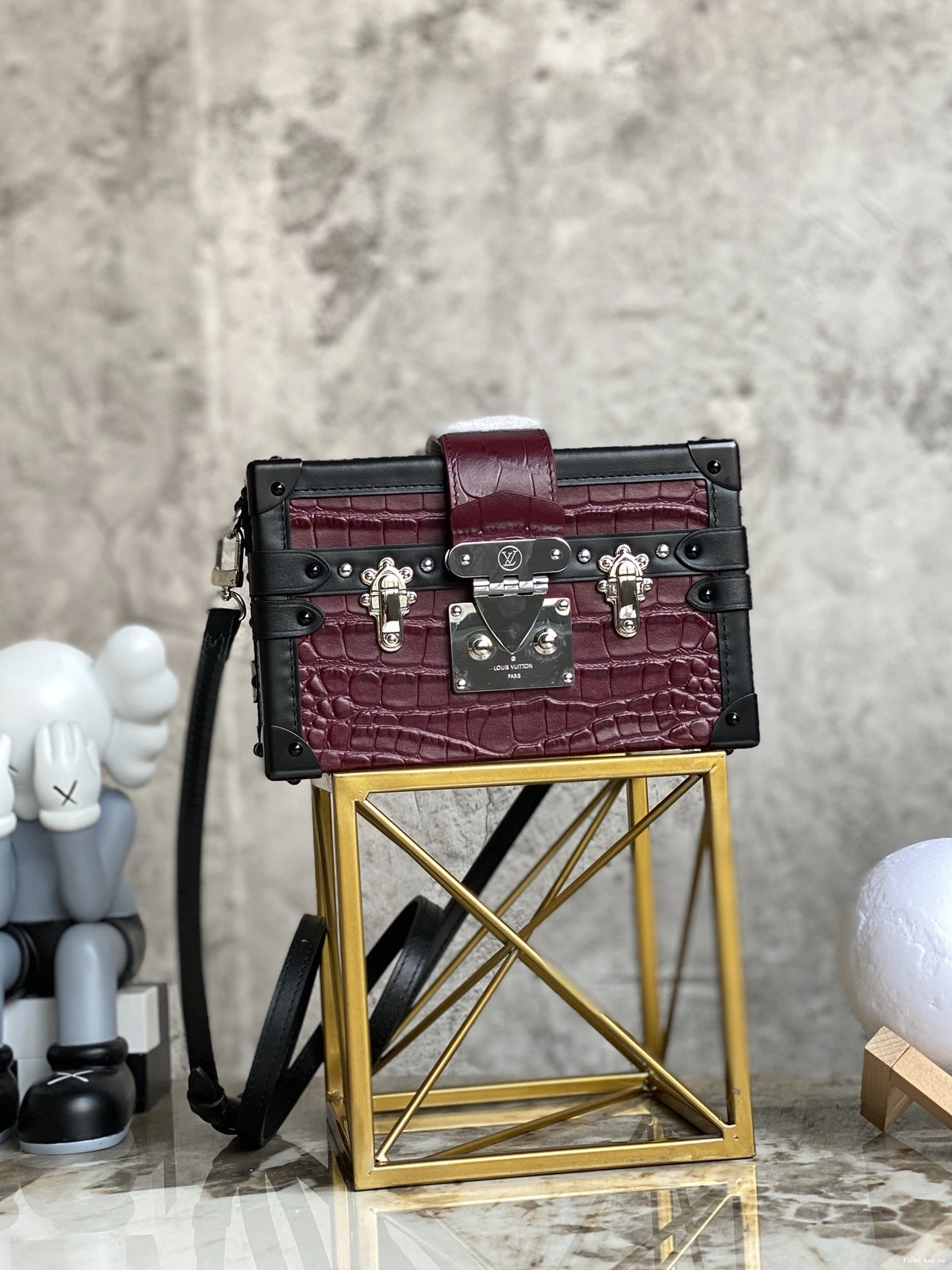 Frstbag ru MALLE VUITTON PETITE LOUIS 0810